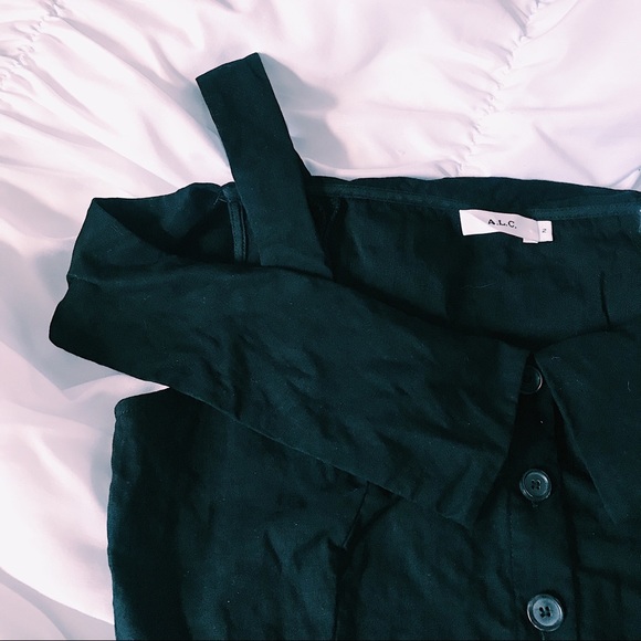 A.L.C. Blake Cold Shoulder Crop Top in 2020 - Picture 4 of 9